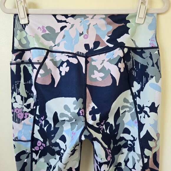 Sweaty Betty Super Sculpt High-Waisted 7/8 Yoga Legging 12 - Picture 4 of 6